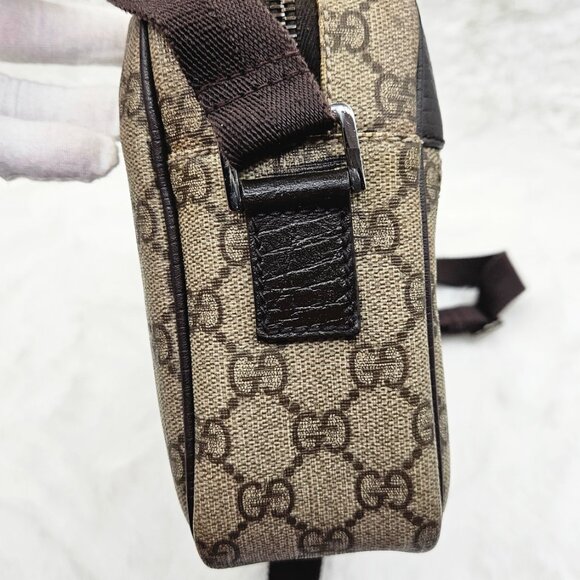 Gucci Supreme Leather Shoulder Bag - Picture 8 of 17
